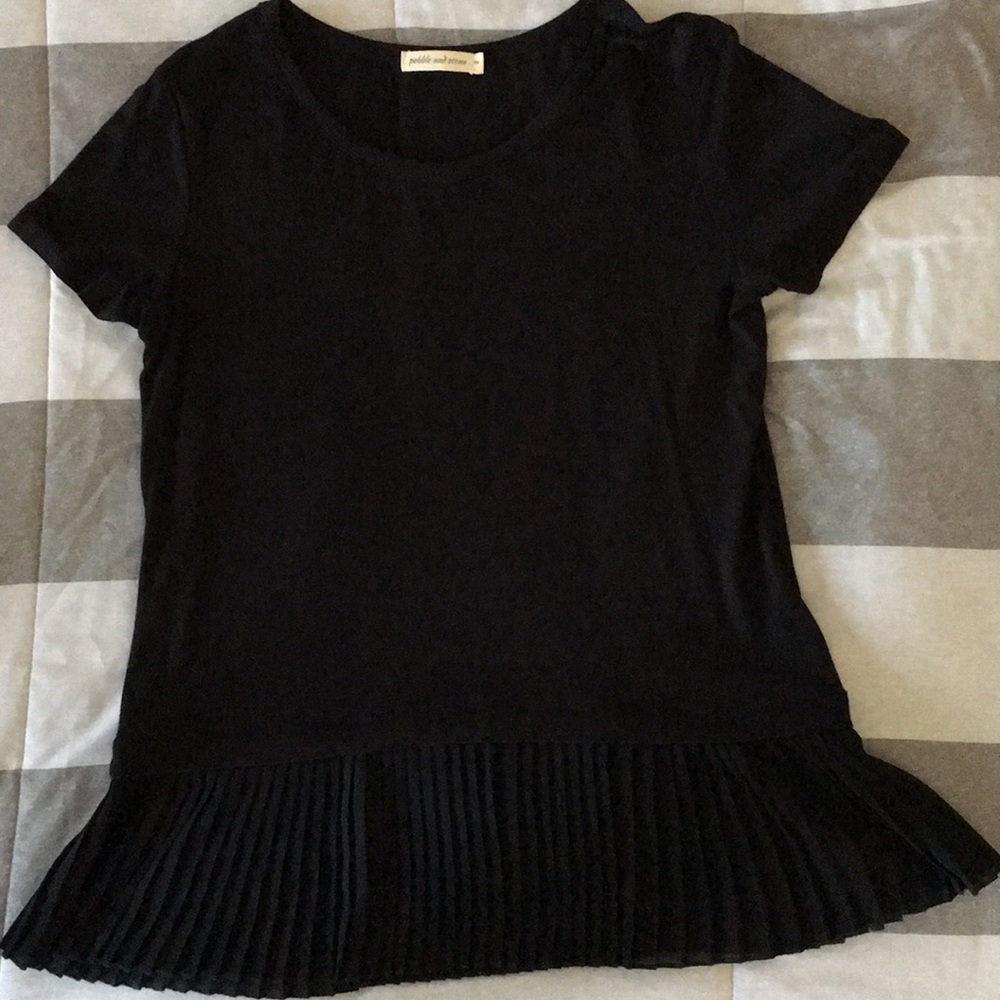 Black tee with cute pleated ruffle.
